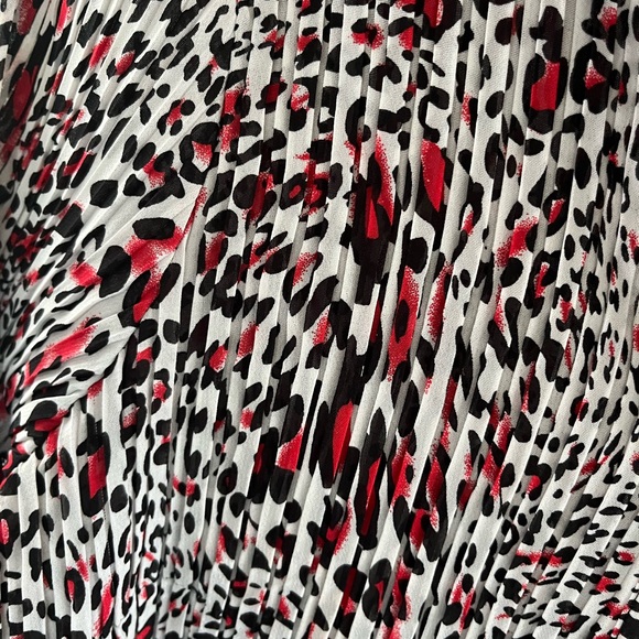 Fashion Bug 1X Ribbed Animal Print Blouse - Picture 3 of 4